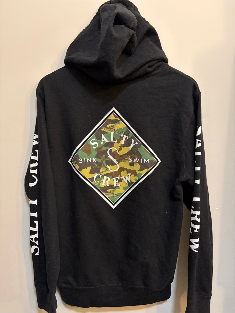 Salty Crew Hoodie Men’s Small Black Camo Graphic Pullover